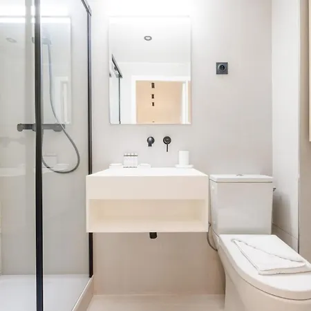 Apartment Premium-charming - 1 Bedroom - Saint-lazare - Opera, 8th Arrondissement *