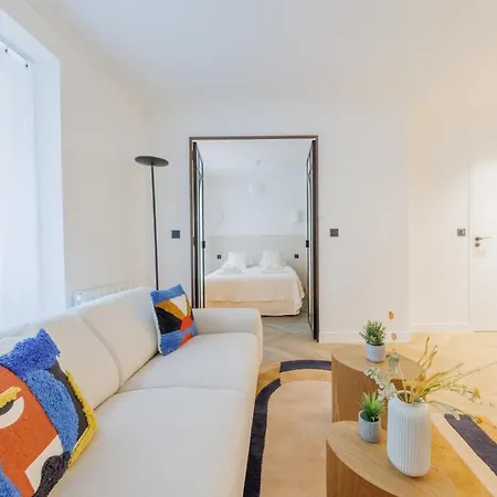 Premium-charming - 1 Bedroom - Saint-lazare - Opera, 8th Arrondissement Apartmán *