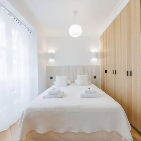 Apartmán Premium-charming - 1 Bedroom - Saint-lazare - Opera, 8th Arrondissement Paříž